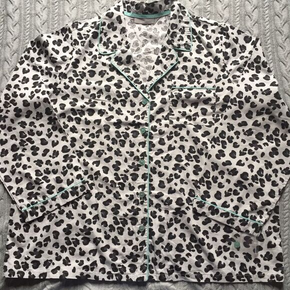 NORDSTROM Swiss Dot Leopard Long Sleeve Button Down Pajama Sleep Top - Picture 2 of 8
